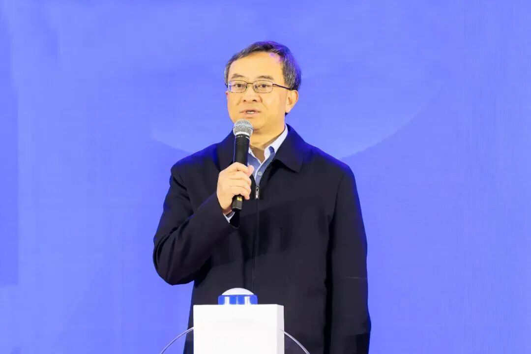 喜报 | 我校教师夏伟男荣获全国工业设计职 业技能大赛一等奖 - 重庆市龙门浩职业中学校